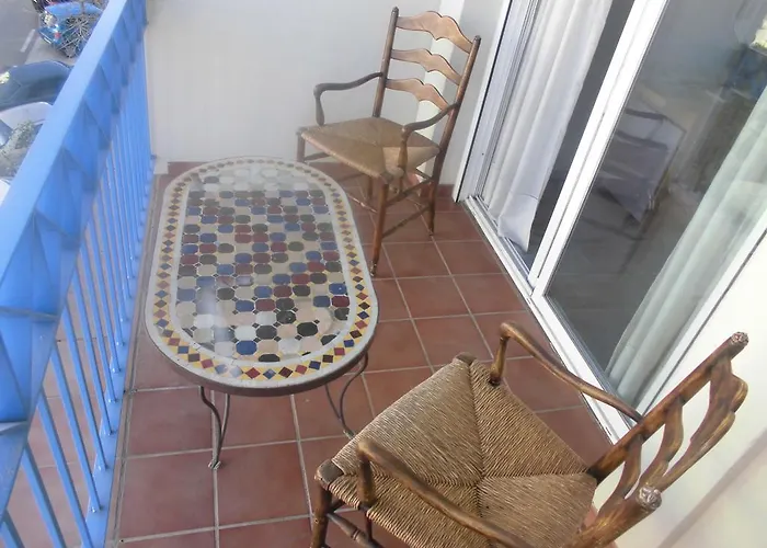 Residencial Torre Bermeja Apartamento